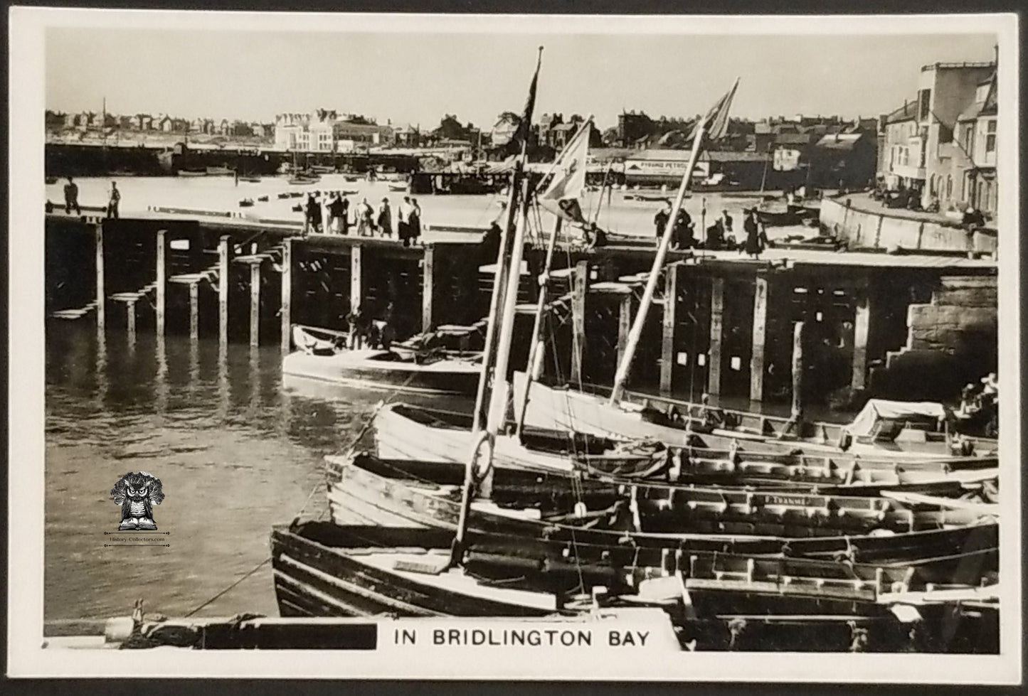 1939 UK Coastwise Senior Service Cigarettes Bridlington Bay Trading Card - Japan Tobacco